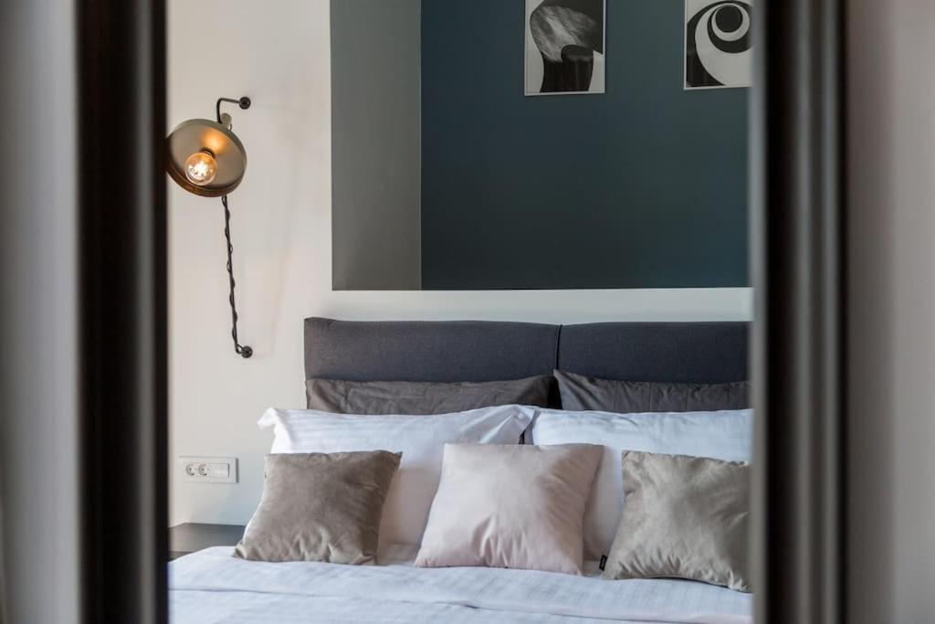 Marcante - Designer, Romantic Pool View Suite Poreč Dış mekan fotoğraf