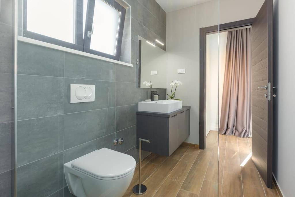 Marcante - Designer, Romantic Pool View Suite Poreč Dış mekan fotoğraf